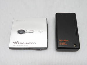 再生確認 SONY ソニー MD WALKMAN MDウォークマン ポータブルMDプレーヤー MZ-E700 MDウォークマン本体/充電器/シルバー/MDLP 訳あり品