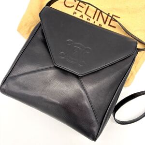 極美品 CELINE セリーヌ ショルダーバッグ ビッグトリオンフ レザー フラップ クロスボディ 斜め掛け ブラック 黒 レディース 保存袋付き 