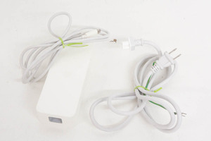 ジャンク Apple Mac mini 85W Power Adapter A1105
