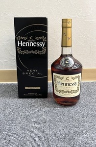 【JBI 2566】 1円～ 未開栓 Hennessy ヘネシー ベリー スペシャル 700ml 40% 箱付き コニャック ブランデー 長期保管品 古酒 現状品