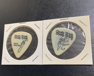 Cheap Trick Rick Nielsen チープ・トリック リック・ニールセン ギターピック guitar pick ２枚セット dream police 送料無料