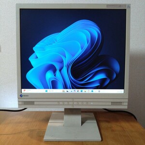 FlexScanL557　EIZO NANAO