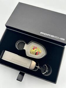 ★ PORSCHE ポルシェ クレスト キーホルダー グレー 箱付 ストラップ