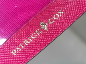 使用3回・ピュッと伸ばして♪パトリック・コックス PATRICK COX♪レディース Pink IDカードケース 1枚 PVCパスケース3329■郵便送料：140円