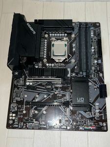 ☆ Z590 UD AC GIGABAYTE CPU i7-11700F ゲーミングマザーボード　ジャンク☆