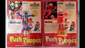 セサミストリート　エルモ 　グローバー　プッシュパペット　PUSH PUPPET エルモ　抱きつき ぬいぐるみ ストラップ 他