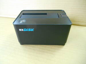 動作品　 EZDISK 　EZ0330 　USB3.0 ハードドライブ　ドッキングステーション　（5）