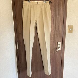 【ユニクロ（紺タグ）少し地厚のコットンパンツ】胴囲70／また下丈80　綿100%　［美品］