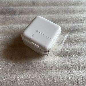 未使用 Apple アップル 純正 USB 10W 充電器 5.1V 2.1A コンセント ACアダプター 付属品 電源 スマホ mac iphone ipad mini iPod 新品