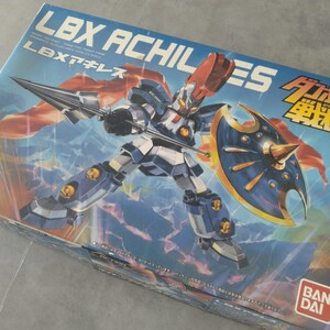 【２機入り】ダンボール戦機 プラモデル　ジャンク　001 LBXアキレス　プラモデル