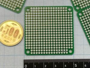 50ｘ50mm・1.6mm厚・電子工作用ユニバーサル基板・4枚綴りセット★ガラエポ・両面・スルーホール★緑色(U5050DG)