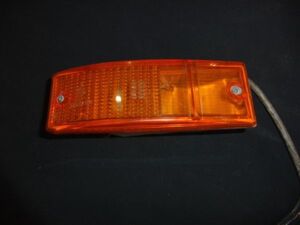 ■ポルシェ 911 フロント サイドマーカー レンズ 右 ライト 中古 PORSCHE 930 side marker light 91163141100 その2■