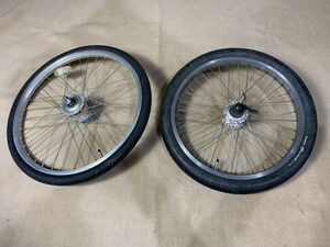 ◆@17 自転車用タイヤ 2点まとめ シマノ Nexus 20×１3/8　パナソニック パンクガードマンa Panaracer 20×2.00　部品取り用◆T