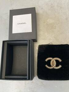 CHANEL ブローチ 