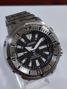 ☆SEIKO セイコー 海外モデル　プロスペックス ブラックモンスター　自動巻き　デイデイト　ダイバーズ　4R36-03Z0☆