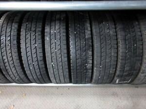 送料無料　スタッドレス　195/85R16　BS　W989　2023年製　6本セット　9mmぐらい