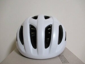 MET IDOLO　ヘルメット　White / Glossy　UNサイズ＝Mサイズ（52-59cm） エントリーグレード　　2023　新品未使用