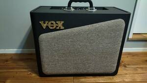 VOX AV15　ギターコンボアンプ【美品】