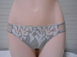 2)Chut! INTIMATES_光沢シルバーレーストリムモチーフ_サイド～バック光沢2WAYマイクロメッシュ薄ツルパンティM