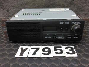 ランサーカーゴ　CS2V　AM　FM　ラジオ　オーディオ　No.Y7953