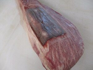 ブランド牛 チルド 黒毛和牛 内もも 大モモ 3400g もも肉 最高級A5 国産 霜降 ブロック ローストビーフ タタキ ステーキ 焼肉 赤身 レア 雌