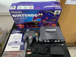 任天堂　NINTENDO64　NUS-001　ゲーム機　TVゲーム　ゲーム　元箱付き　①