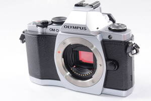 【外観特上級】OLYMPUS ミラーレス一眼 OM-D E-M5 ボディ シルバー　#j4468