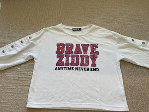 ☆ジディ　ZIDDY☆白の5分袖丈くらいのトップス☆薄手のトレーナー、カットソー☆サイズ140