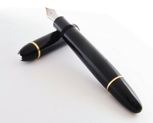 s044 MONTBLANC モンブラン　万年筆　MEISTERSTUCK 　NO149 ペン先585(K14) USED