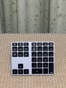 ★17★Kcblue☆キーボード・10キー☆③☆充電式☆Bluetooth☆Apple Magic Keyboardにマッチするデザイン☆新品未使用☆