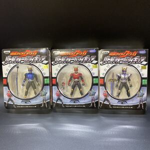 仮面ライダークウガ バトルフォームフィギュア 3体セット 中古品 バンプレスト