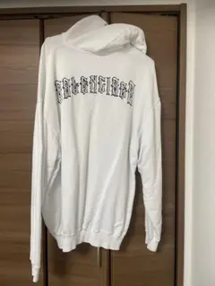 Balenciaga 白 フーディ ロゴプリント