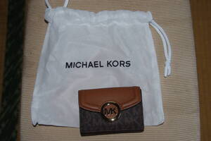 MICHAEL KORS(マイケルコース）　新品未使用　三つ折り財布