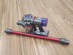 R60821　dyson ダイソン　SV10K　コードレスクリーナー　掃除機　