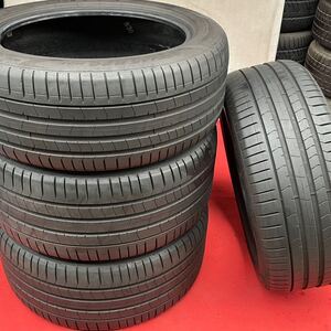 前後サイズ違う。20年式60%溝有。PIRELLI P-ZERO PZ4 RUN-FLATランフラット305/40R20 112Y 275/45R20 110Yサマー4本。ポルシェカイエン 