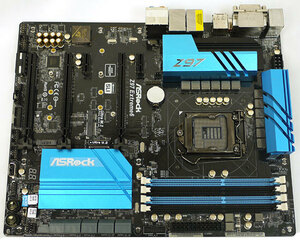 【中古】ASRock製 ATXマザーボード Z97 Extreme6 LGA1150 訳あり [管理:1050023661]