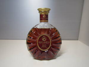 REMY MARTIN / レミーマルタン XO スペシャル 容量 700ml　アルコール分 40% コニャック（ブランデー） 古酒 未開栓