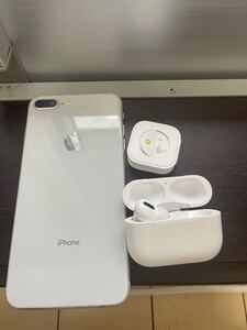 ジャンク iPhone8plus SIMフリー シルバー AirPods Pro 第1世代 右イヤホン 