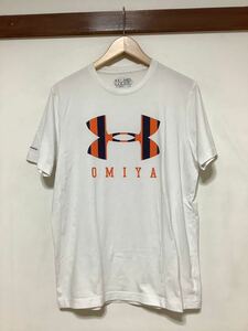 ち1140 UNDER ARMOUR アンダーアーマー 大宮アルディージャ ビッグロゴ プリントTシャツ 半袖Tシャツ MD ホワイト ヒートギア