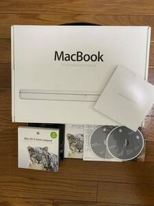 APPLE MacBook MB881J/A