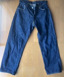 エヴィス EVISU ドラえもんコラボ直営店モデル　2001ストレート　34インチ　生地かため美品です。