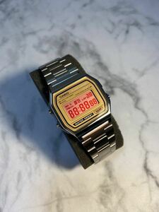 ★新品★カスタム！【送料無料】CASIO A158WE GOLDパネル チェリーピンク液晶 チープカシオ カスタム　タイメックス ALBA 好きにもオススメ