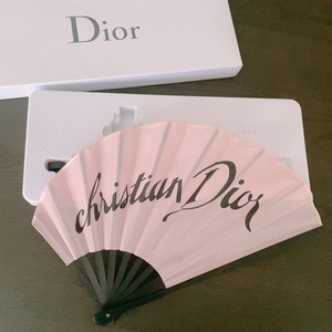 Dior　クリスチャンディオール　非売品・新品ノベルティ　扇子　せんす（送料込み）