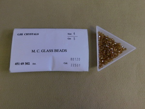 4005△未使用 チェコビーズ M.C.GLASS BEADS イエロー系 SUPERIOR CRYSTAL