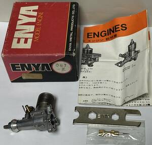 未使用品　　塩谷製作所/ENYA 　049Ⅱ　ラジコン/模型用エンジン　　 動作未確認 　　取説/レンチ付　　