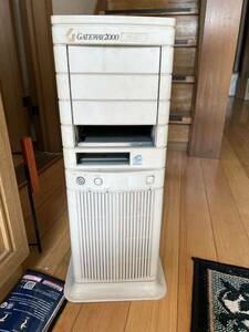 Gateway2000 P5-133 ＡＴマザーパソコン　筐体のみ　ジャンク品　現状渡し　手渡しのみ