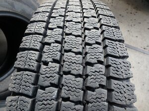 B251 送料無料【195/85R16 114/112】トーヨー M935 スタッドレス 1本のみ 2022年製 約7分山