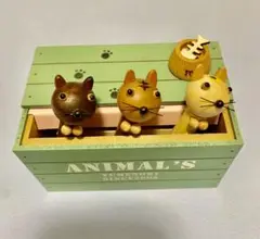 【美品】木箱　ネコ　オルゴール