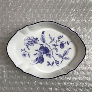 WEDGWOOD ウエッジウッド BLUE PLUM ブループラム 洋食器　BONE CHINA MADE IN ENGLAND