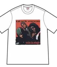 supremeのTシャツ４